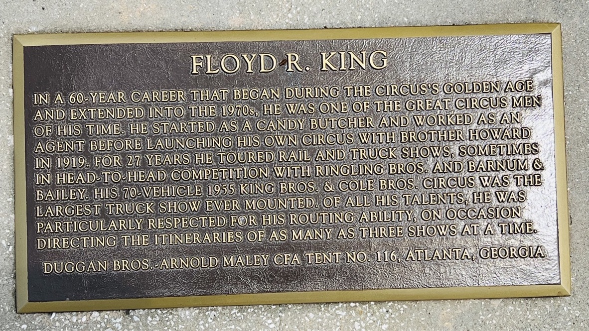 floyd king Circus Ring Of Fame Foundation inductee